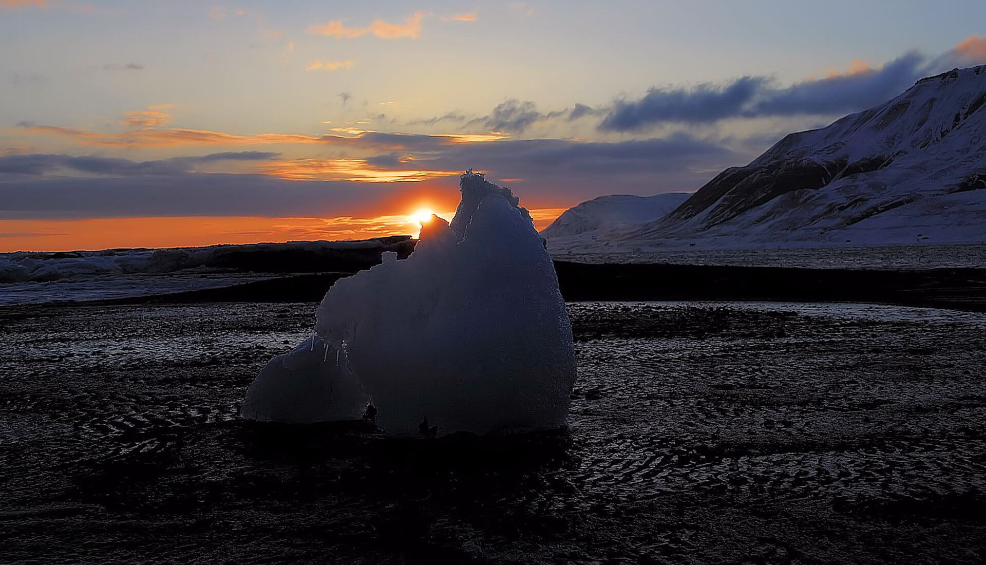 frozen sun, Svalbard